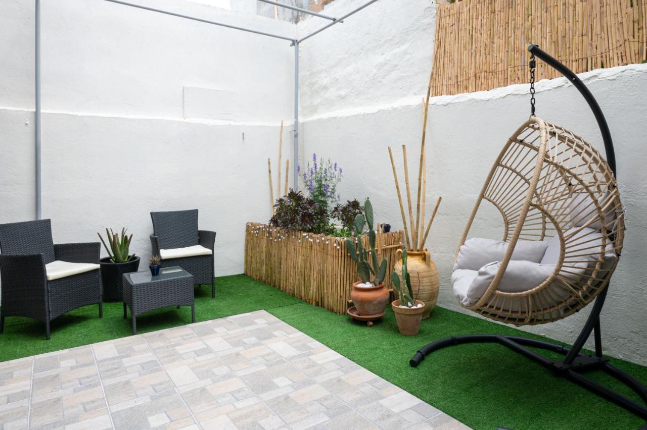 Anesis With A Yard Apartment Kalamata Exterior photo